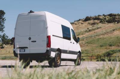 Van Compass - Van Compass 7038 Front/Rear Suspension Lift Kit for 19-22 Sprinter RWD