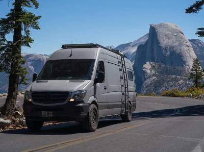 Flatline Van Company - Flatline Van Co. SP0120B 07-26 Mercedes-Benz Sprinter 170 Low Pro Roof Rack
