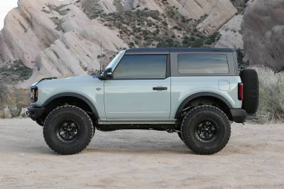 Fabtech - Fabtech K2427DL DLSS Resi 3" Suspension Lift Kit w/UCA for 21-26 Ford Bronco 2DR