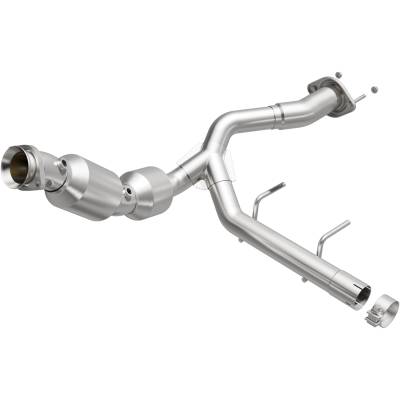 MagnaFlow Exhaust Products - MagnaFlow 280266 OEM Grade Direct-Fit Catalytic Converter