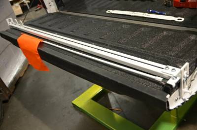 Latch N Load - Latch 'N Load Tailgate Bar Saftey Flag Mount LLSF01