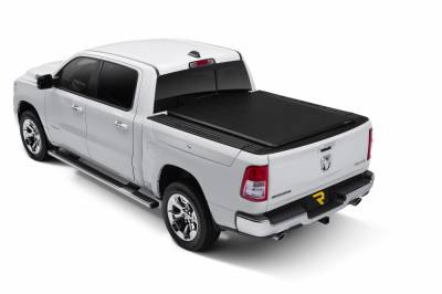 RealTruck Extang - Extang Trifecta 2.0 Vinyl Soft Tri-Fold Tonneau Cover Black 92424