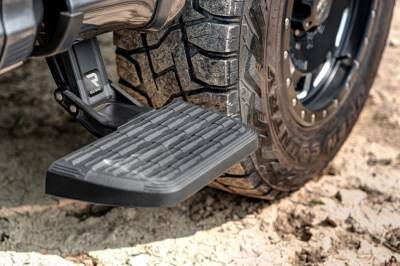 RealTruck AMP Research - AMP Research 75412-01A BedStep2 for 15-22 F150