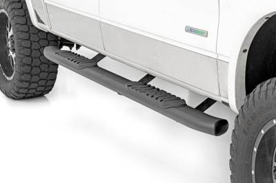 Rough Country Suspension Systems - Rough Country 4.5" Oval Tube Nerf Steps Black 09-24 F150 Crew 21007