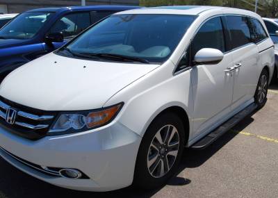 Owens Products - Owens 67680-01 Premier Grip II Custom TPO Running Boards 11-18 Honda Odyssey