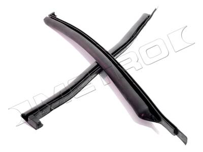 Metro Moulded Parts - Metro Moulded VS 3-W Rear Quarter Glass Roll Up Seal