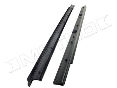 Metro Moulded Parts - Metro Moulded WC 2009-03 Window Channel Sweeper