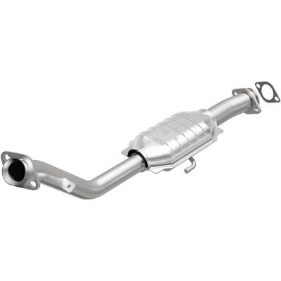 MagnaFlow Exhaust Products - MagnaFlow 23373 Standard Grade Catalytic Converter for 83-88 Ford Ranger