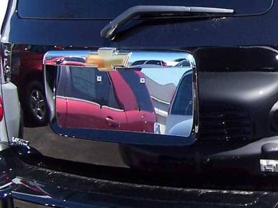 Quality Automotive Accessories - Quality Automotive LP46140 License Plate Bezel 06-11 Chevrolet HHR