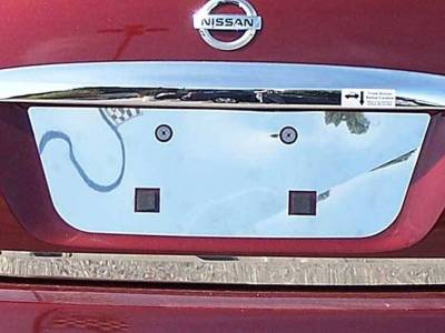 Quality Automotive Accessories - Quality Automotive LP29540 License Plate Bezel for Nissan Maxima