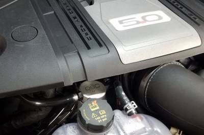 J&L Oil Separator Co - J&L Oil Separator 3024P-C 3.0 Passenger Side Mounted Oil Separator Silver