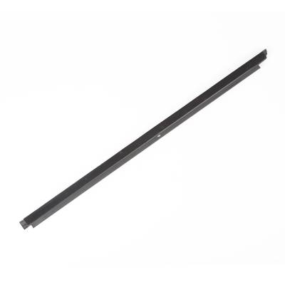 Omix - Omix 12303.28 Front Right Outer Door Glass Seal for 07-18 Jeep Wrangler JK
