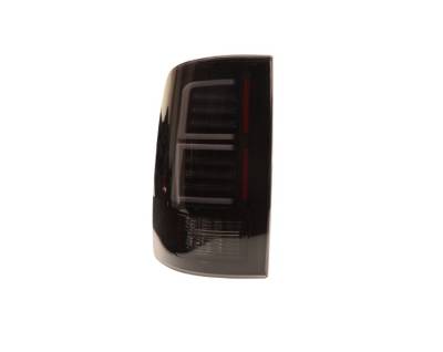 Winjet - Winjet CTWJ-0696-BS-SQ Black/Clear LED Sequential Taillights for 09-18 Dodge Ram