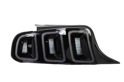 Winjet - Winjet CTRNG0678-GBC Gloss Black/Clear LED Taillights for 10-14 Ford Mustang