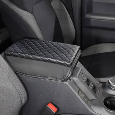 IAG Performance - IAG Performance IAG-ACC-F3002 I-Line Diamond Pattern Armrest Cover