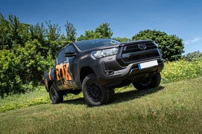 BDS Suspension - BDS Suspension BDS842FPP Lift Kit 2" Front 1" Rear for 16-23 Toyota Hilux