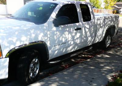 APS - APS FT03H-SIL07 Stainless Steel 2" Fender Lip Trim for 07-13 Silverado 1500