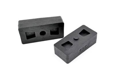 Rough Country Suspension Systems - Rough Country 1.5" Nylon Rear Leaf Spring Lift Blocks Pair 6591