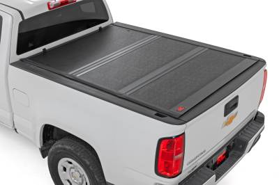Rough Country Suspension Systems - Rough Country Lo-Pro Hard Folding Tonneau Cover Colorado/Canyon 6' 47120600B
