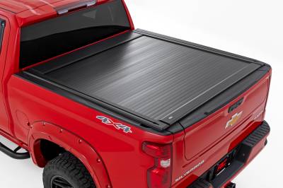 Rough Country Suspension Systems - Rough Country 53120580 Manual Retractable Bed Cover 19-26 Sra/Silv 1500 5.10'