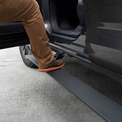 Go Rhino - Go Rhino 20404857PC E1 Electric Power Running Board 19-26 Silverado/Sierra 1500