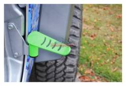 Steinjager - Steinjager J0041284 Metal Style Foot Peg Kit-Neon Green - Image 1
