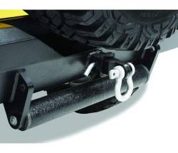 Bestop - Bestop 42922-01 HighRock 4x4 Recovery Hitch Insert w/ D-Ring Shackle-Black - Image 1