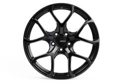 APR - APR WHL00020 Flow Formed Wheels - Image 1