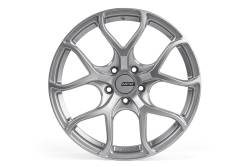 APR - APR WHL00018 Flow Formed Wheels - Image 1