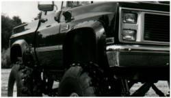 Bushwacker - Bushwacker Cut-Out Style Front Fender Flares-Black, GM C/K Trucks; 40019-11 - Image 4