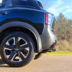 CURT - CURT 13628 Class-3 2" Receiver Hitch for 25 Kicks - Image 4