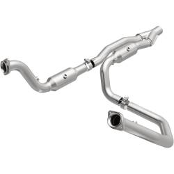 MagnaFlow Exhaust Products - MagnaFlow 5551457 California Direct-Fit Catalytic Converter - Image 1