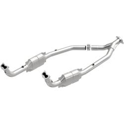 MagnaFlow 93689 HM Grade Direct-Fit Catalytic Converter for 99-04 Discovery