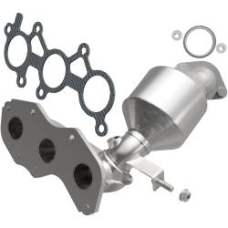 MagnaFlow Exhaust Products - MagnaFlow 5582832 California Manifold Catalytic Converter - Image 1