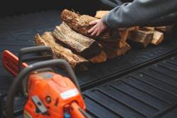 Rough Country Suspension Systems - Rough Country Rubber Truck Bed Mat Black for 05-23 Toyota Tacoma 5' RCM688 - Image 5