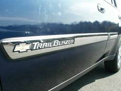 Quality Automotive Accessories - QAA TH42165 Stainless Rocker Panel Trim 4Pc for 02-05 Chevy Trailblazer - Image 1