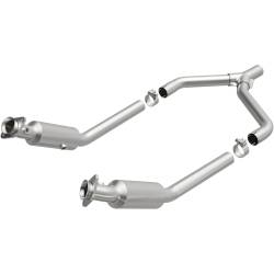 MagnaFlow Exhaust Products - MagnaFlow 23012 Direct Fit Catalytic Converter 49 State Ford - Image 1