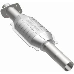 MagnaFlow Exhaust Products - MagnaFlow 23475 Direct Fit Catalytic Converter 49 State Chevrolet - Image 2