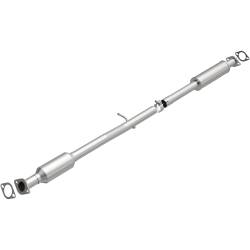 MagnaFlow Exhaust Products - MagnaFlow 52815 OEM Grade Direct-Fit Catalytic Converter - Image 1