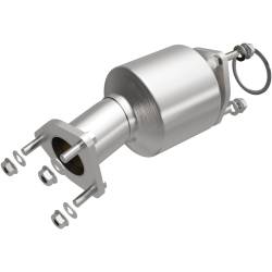 MagnaFlow Exhaust Products - MagnaFlow 5592006 California Direct-Fit Catalytic Converter - Image 1