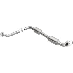 MagnaFlow Exhaust Products - MagnaFlow 5582625 California Direct-Fit Catalytic Converter - Image 1