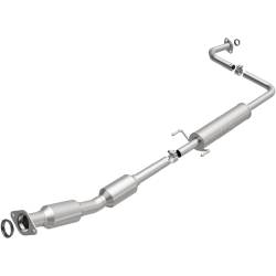 MagnaFlow Exhaust Products - MagnaFlow 5631752 California Direct-Fit Catalytic Converter - Image 1