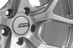APR - APR Wheels WHL00015 A01 18x8.5 5x112 45mm Hyper Silver - Image 3
