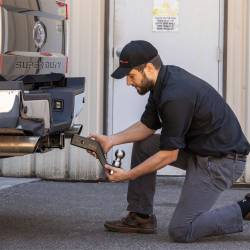 CURT - CURT Manufacturing 45341 Class V Commercial Duty Ball Mount - Image 3