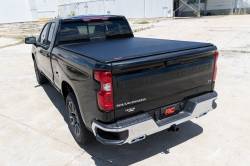 Rough Country Suspension Systems - Rough Country 42308650 Soft Rollup Vinyl Tonneau Cover for Silverado/Sierra 6.6' - Image 6