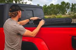 Rough Country Suspension Systems - Rough Country Hard Roll-up Tonneau Cover for Jeep Gladiator 5' 50620500 - Image 5