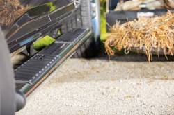 Dee Zee - Dee Zee DZ16103 6" Oval Cab Length Stainless Side Steps 60"/7"/6" - Image 5