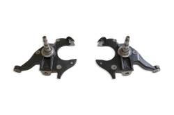 MaxTrac 100120 2" Front Lowering Spindles for 82-04 Chevy & GMC S-10 & Sonoma