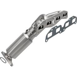 MagnaFlow Exhaust Products - MagnaFlow 51596 Manifold Catalytic Converter 23"L for Nissan & Suzuki - Image 1
