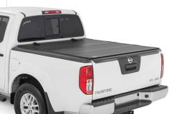 Rough Country Suspension Systems - Rough Country Hard Tri-Fold Tonneau Cover for 05-21 Nissan Frontier 5' 49520501 - Image 1